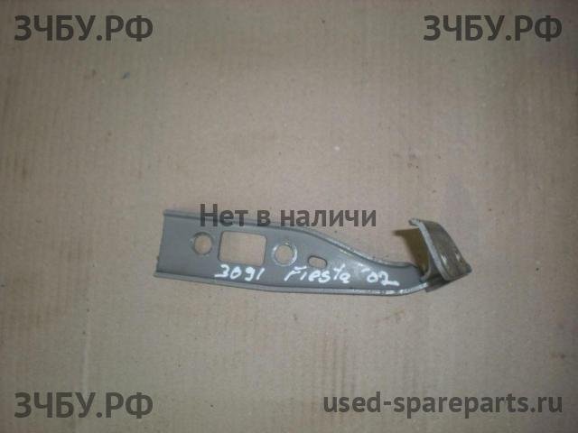 Ford Fiesta 5 Петля капота