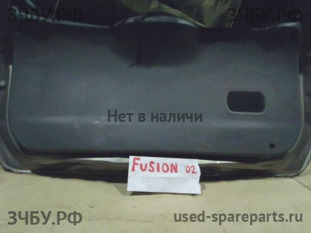 Ford Fusion Обшивка двери багажника