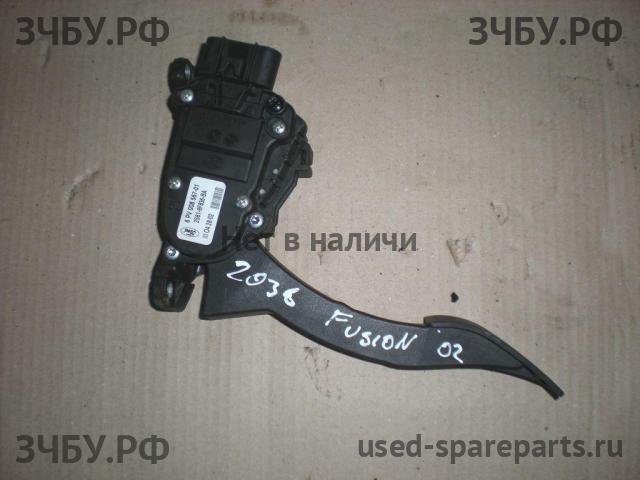 Ford Fusion Педаль газа
