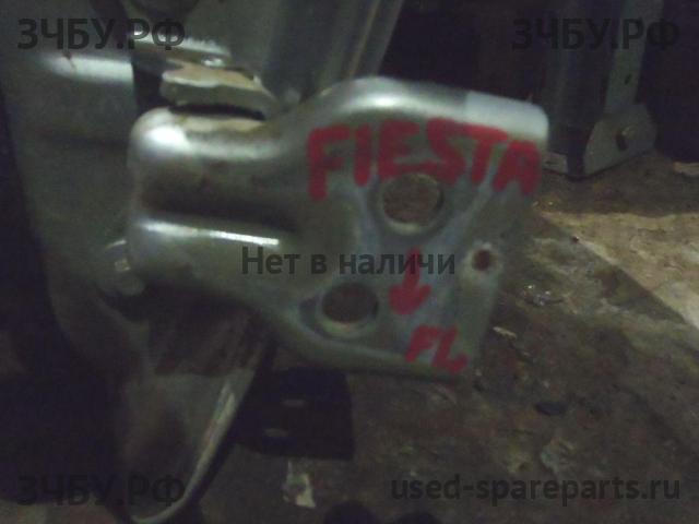 Ford Fiesta 5 Петля двери передней левой