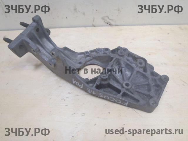 Ford Focus 1 Кронштейн