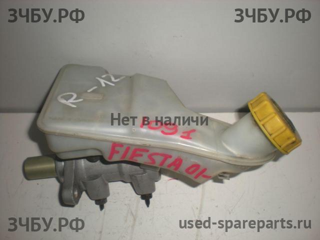 Ford Fiesta 5 Цилиндр тормозной главный