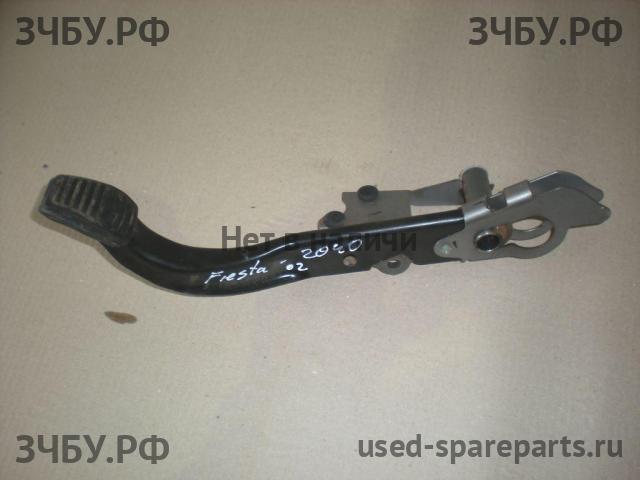 Ford Fiesta 5 Педаль тормоза