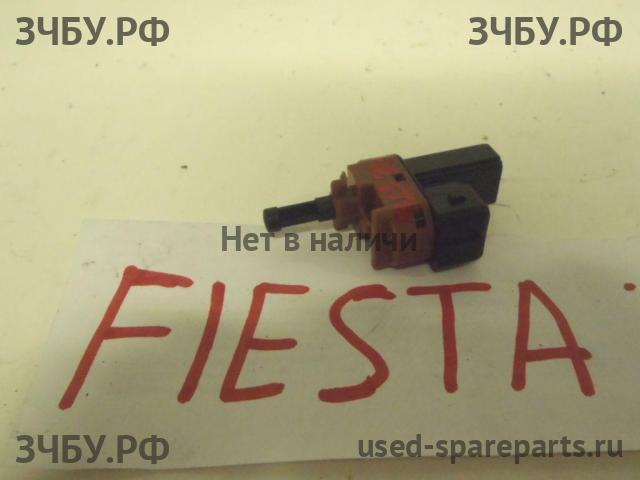 Ford Fiesta 5 Выключатель концевой