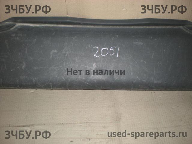 Ford Focus 2 Накладка задней панели