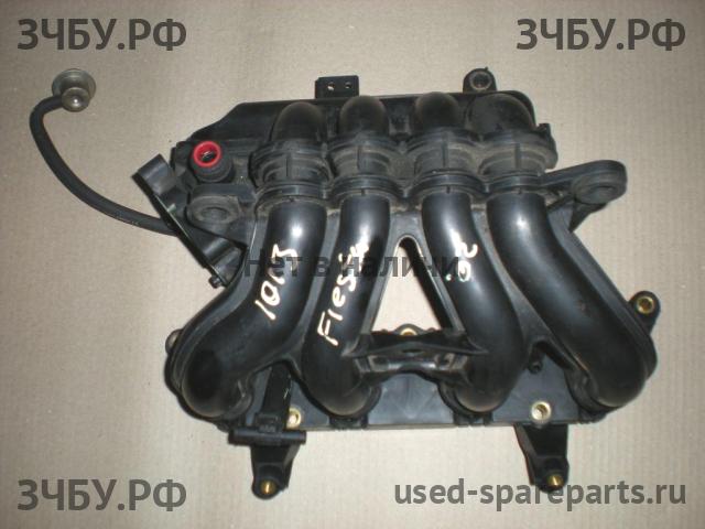 Ford Fiesta 5 Коллектор впускной
