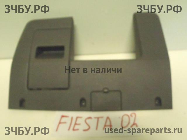 Ford Fiesta 5 Накладка декоративная на торпедо