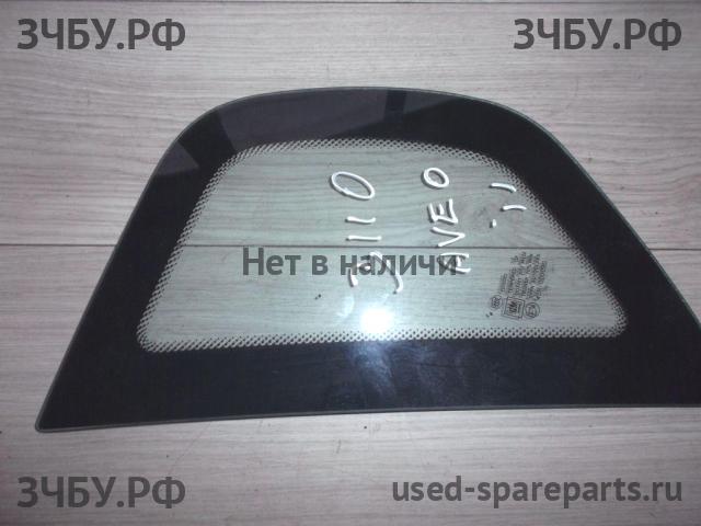 Chevrolet Aveo 2 (T250) Стекло кузовное глухое левое