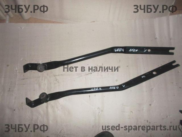 Chevrolet Aveo 2 (T250) Балка передняя продольная
