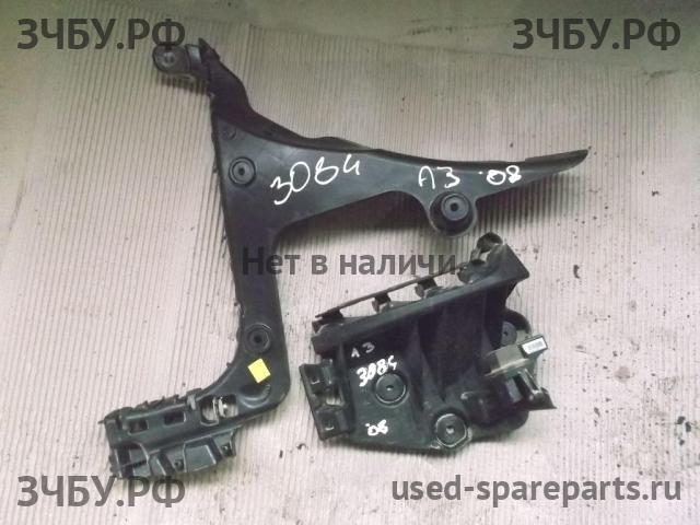 Audi A3 [8L] Направляющая заднего бампера