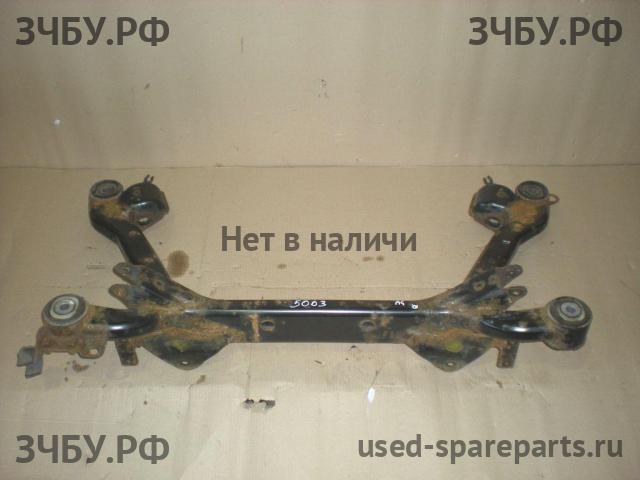 Audi A4 [B6] Балка задняя поперечная