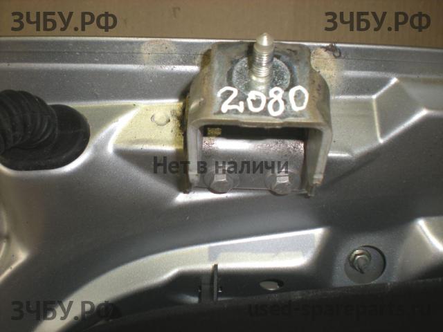 Citroen C4 (1) Петля двери багажника