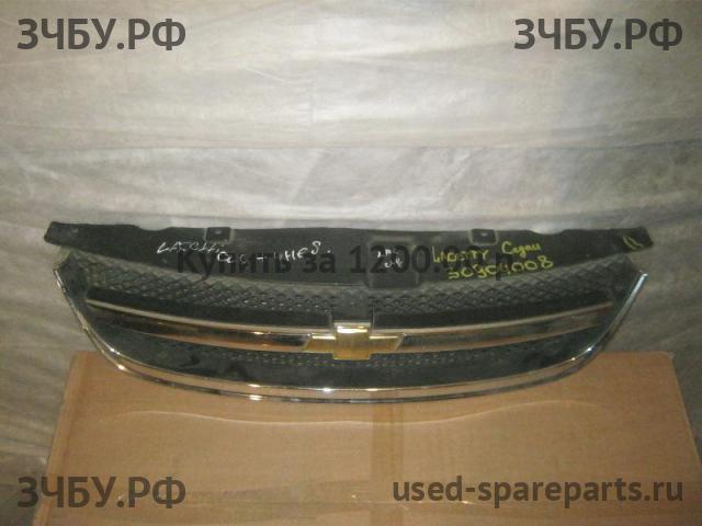 Chevrolet Lacetti Решетка радиатора