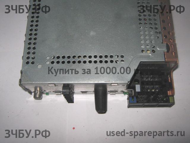 Renault Clio 2/Simbol 1 Магнитола