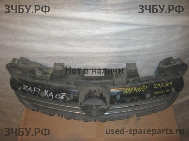 Opel Zafira B Решетка радиатора