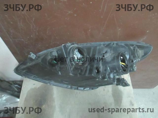 Hyundai i30 (1) [FD] Фара правая