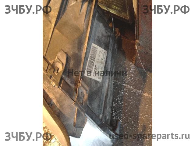 Volvo S80 (2) Фара правая
