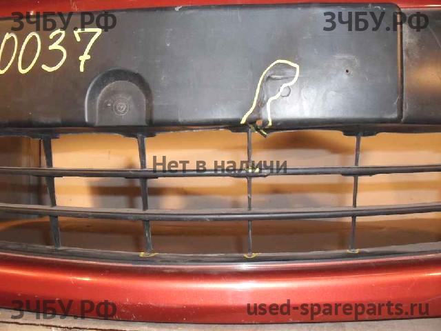 Nissan Note 1 (E11) Бампер передний