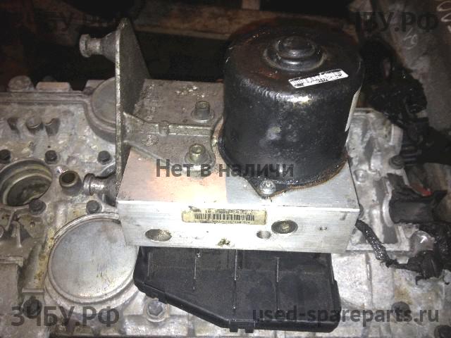 Ford C-MAX 1 Блок ABS (насос)