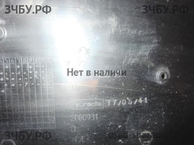 Peugeot 308 Накладка заднего бампера