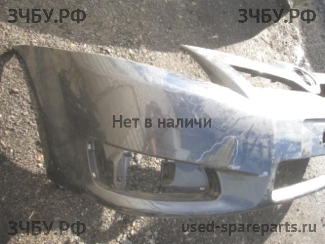 Toyota Corolla Verso 2 Бампер передний