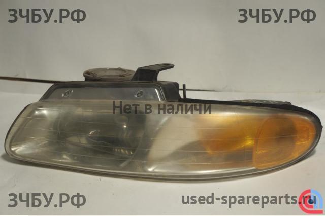 Chrysler Voyager/Caravan 3 Фара левая