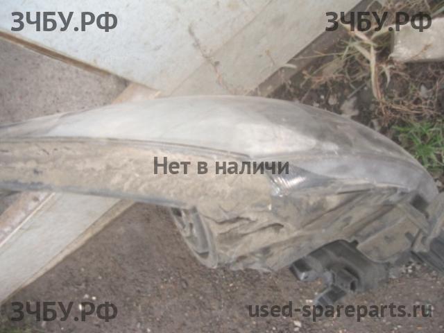 Toyota Auris 1 (E150) Фара правая