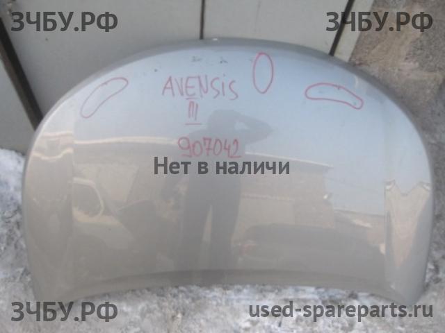 Toyota Avensis 3 Капот