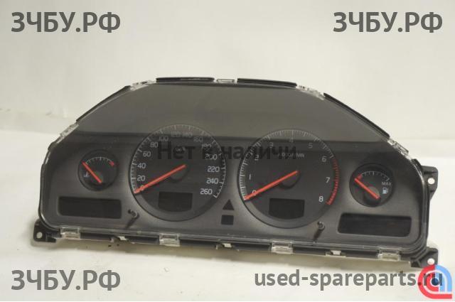 Volvo S80 (1) Панель приборов