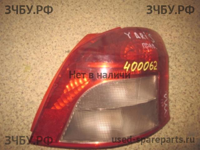 Toyota Yaris 2 Фонарь правый