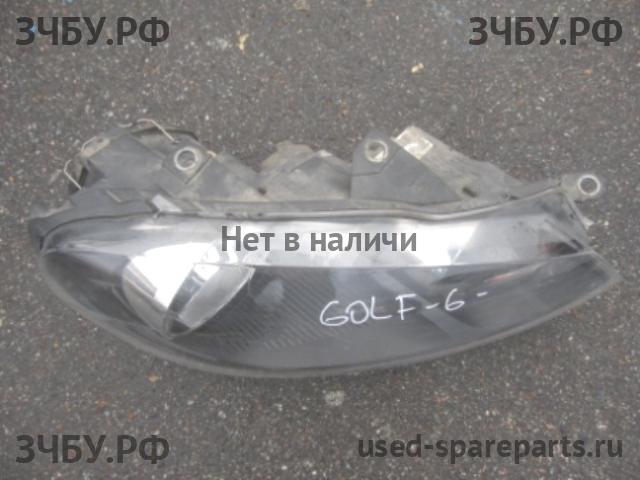 Volkswagen Golf 6 Фара правая
