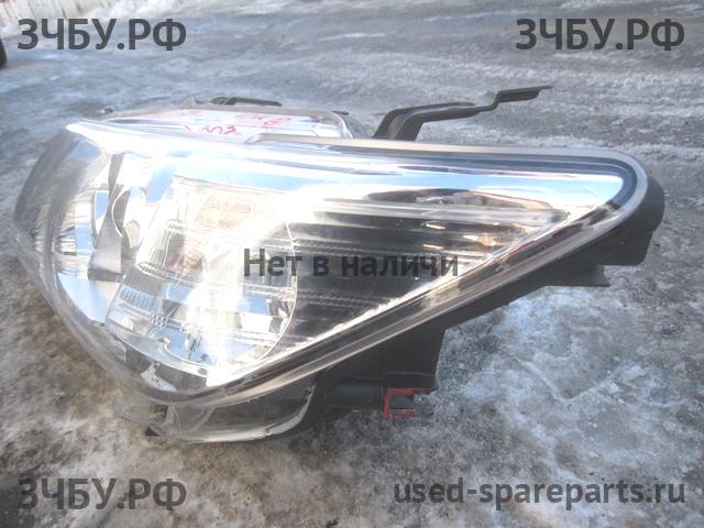 Toyota Camry 7 (V50) Фара левая