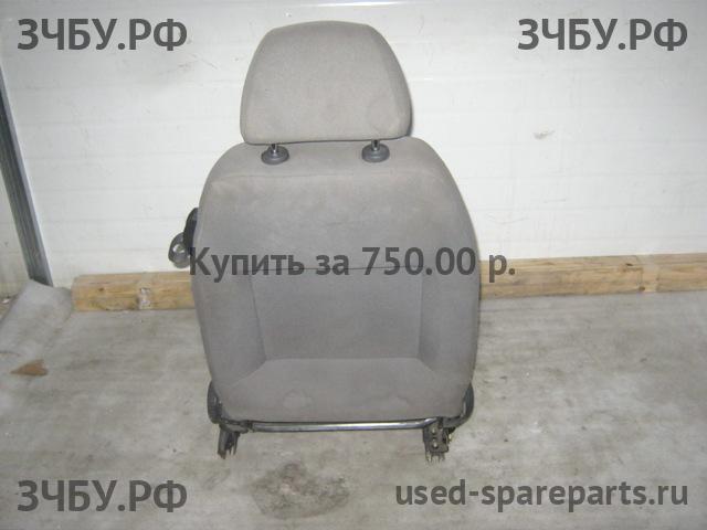Seat Ibiza 3 (6L) Сиденье