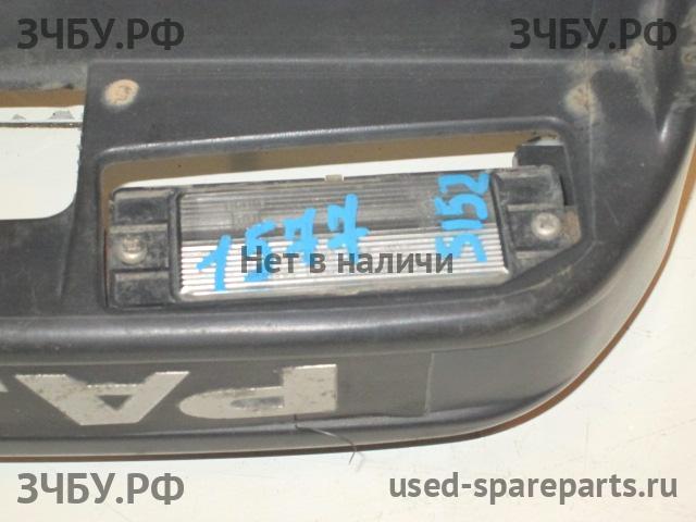 Mitsubishi Pajero/Montero 3 Подсветка номера левая