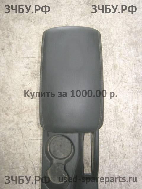 Nissan Qashqai+2 (JJ10) Консоль между сиденьями (Подлокотник)