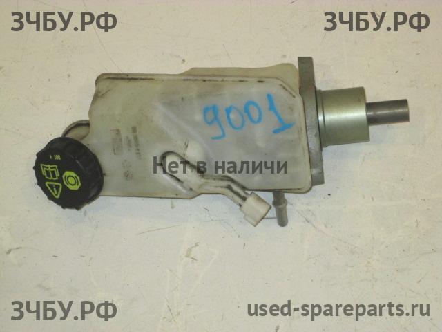Ford Focus 2 Бачок главного тормозного цилиндра