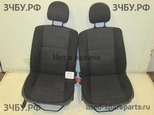 Renault Logan 1 Сиденья (комплект)