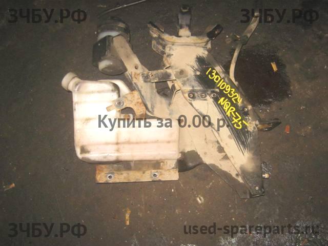 Isuzu NQR 75P Кронштейн