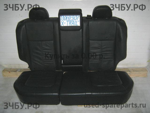 Nissan X-Trail 2 (T31) Сиденья (комплект)
