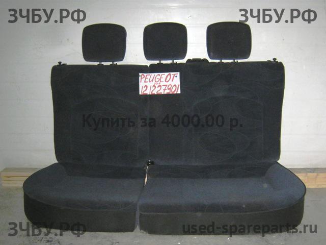 Peugeot 206 Сиденья (комплект)
