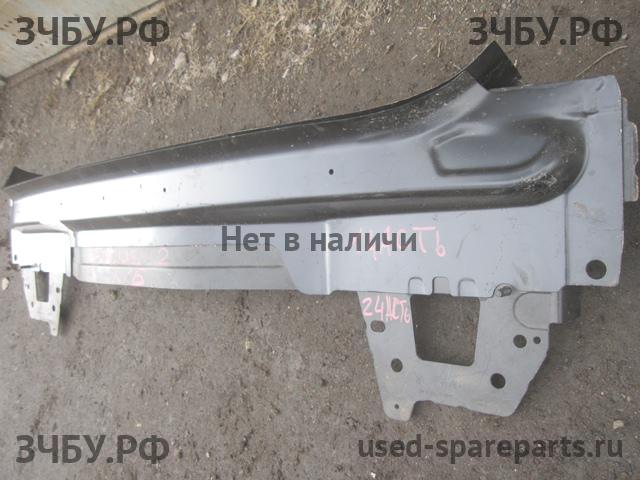 Ford Focus 2 Панель задняя