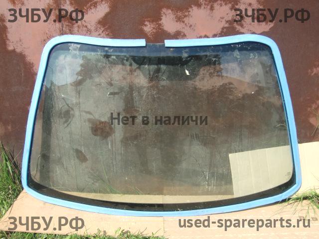 Toyota Avensis 1 Стекло лобовое (ветровое)