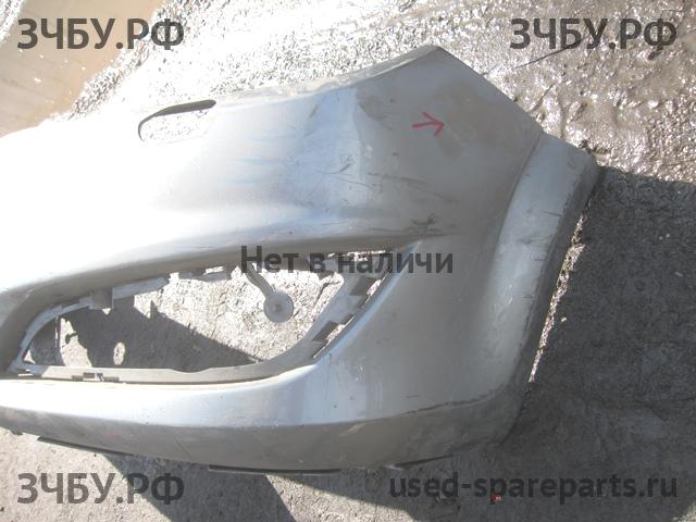 Opel Astra H Бампер передний