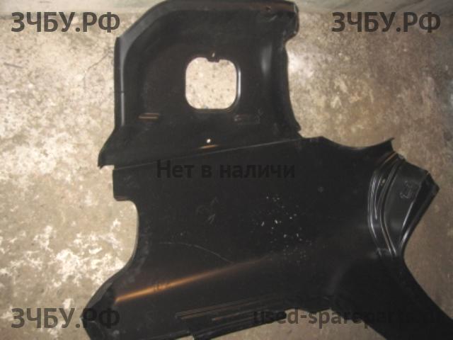 Mitsubishi Carisma (DA) 2000-> Крыло заднее правое