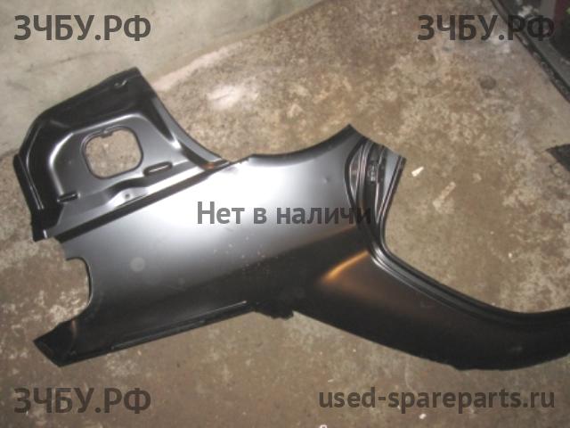 Mitsubishi Carisma (DA) 2000-> Крыло заднее правое