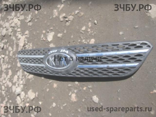 KIA Ceed 1 Решетка радиатора