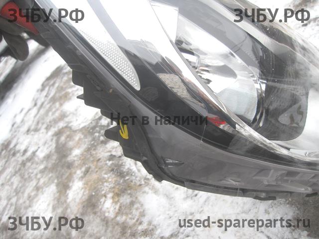 Hyundai Solaris 1 Фара правая