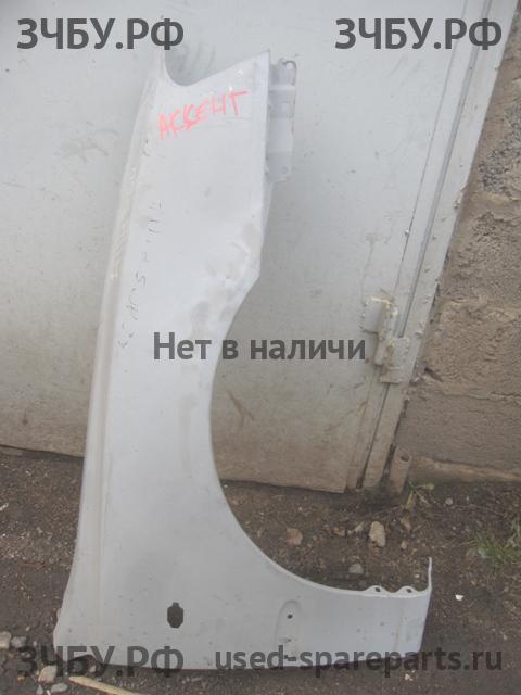 Hyundai Accent 2 Крыло переднее правое
