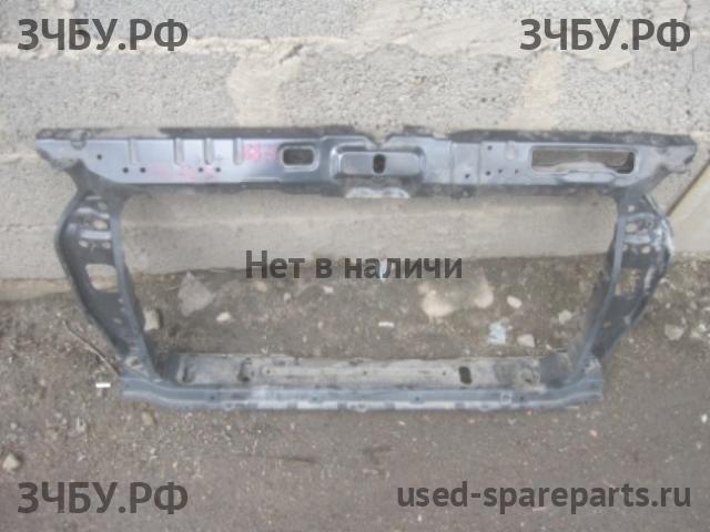 Hyundai Solaris 1 Панель передняя (телевизор)