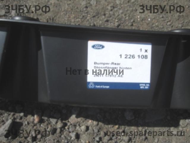 Ford Fusion Усилитель бампера задний